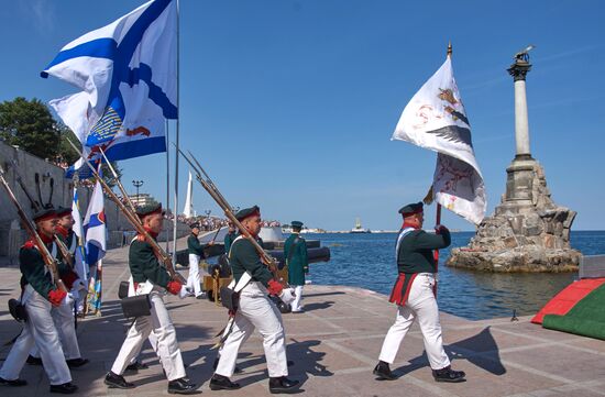 Генеральная репетиция парада в честь Дня ВМФ в городах России