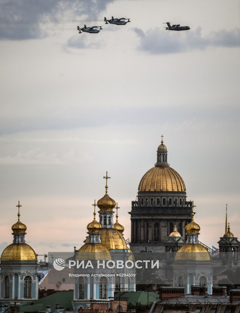 Генеральная репетиция парада в честь Дня ВМФ в городах России