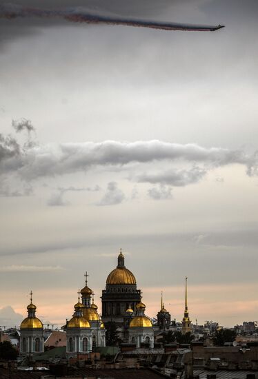 Генеральная репетиция парада в честь Дня ВМФ в городах России