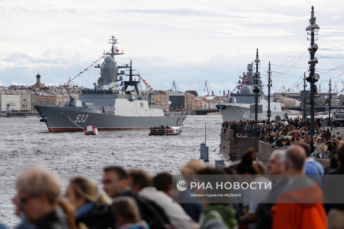 Генеральная репетиция парада в честь Дня ВМФ в городах России