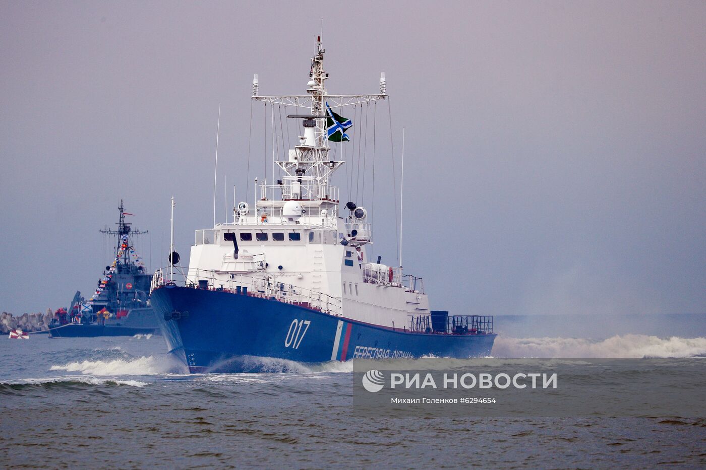 Генеральная репетиция парада в честь Дня ВМФ в городах России