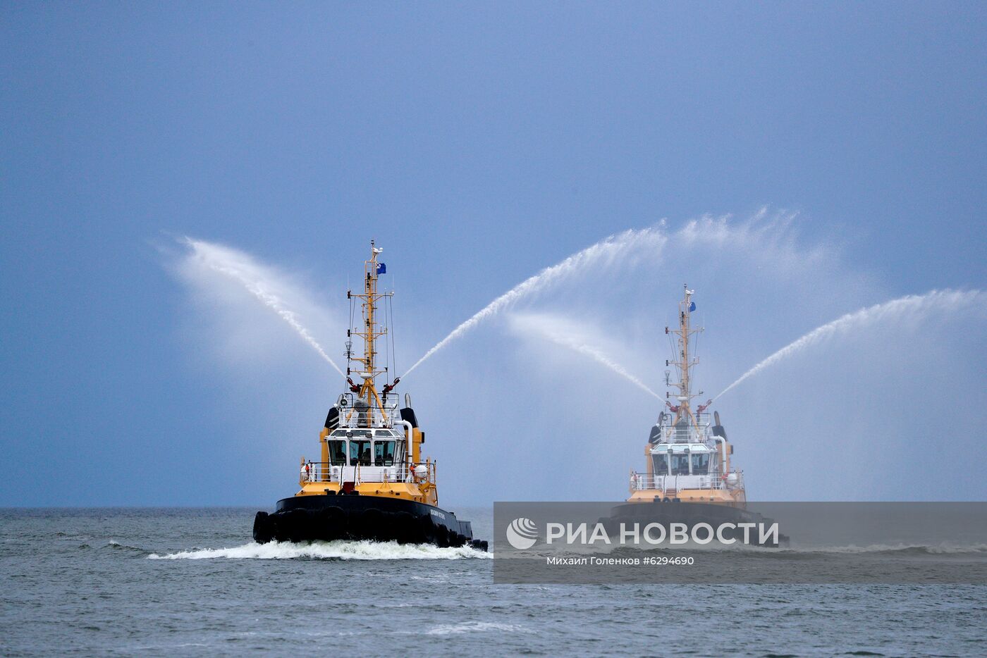 Генеральная репетиция парада в честь Дня ВМФ в городах России