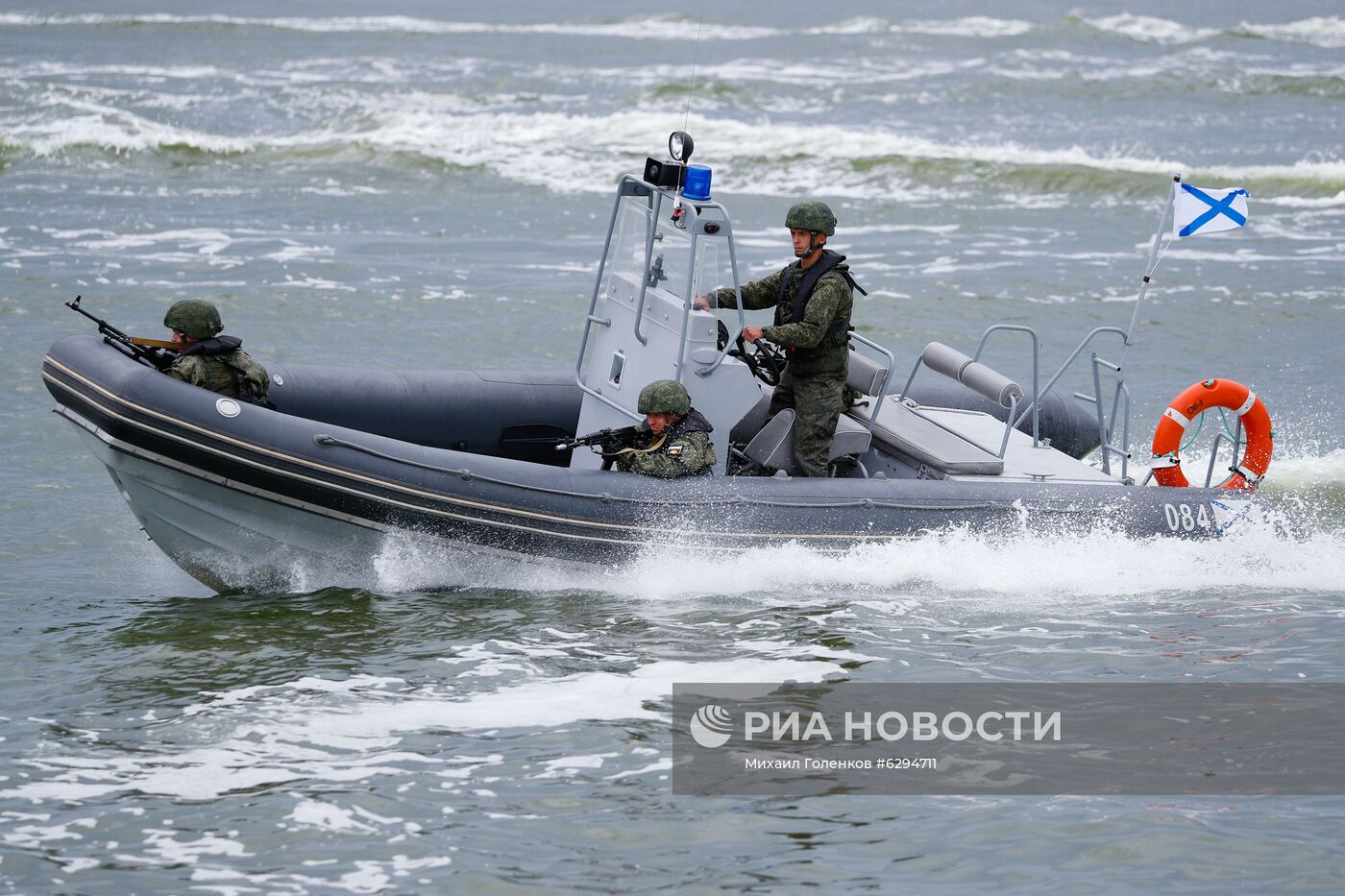 Генеральная репетиция парада в честь Дня ВМФ в городах России