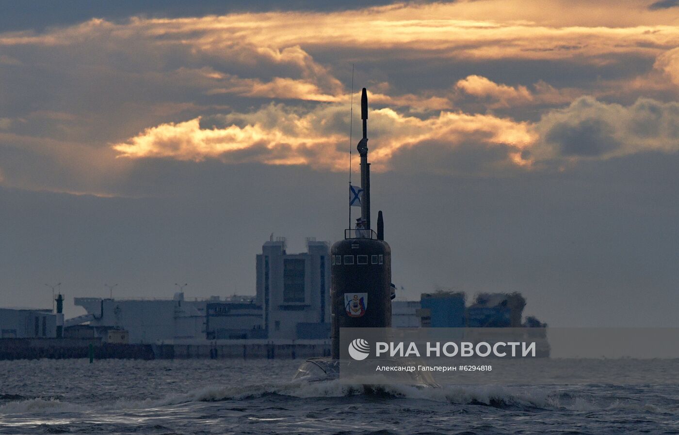 Генеральная репетиция парада в честь Дня ВМФ в городах России