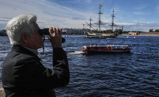 Генеральная репетиция парада в честь Дня ВМФ в городах России