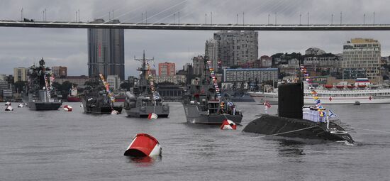 Генеральная репетиция парада в честь Дня ВМФ в городах России