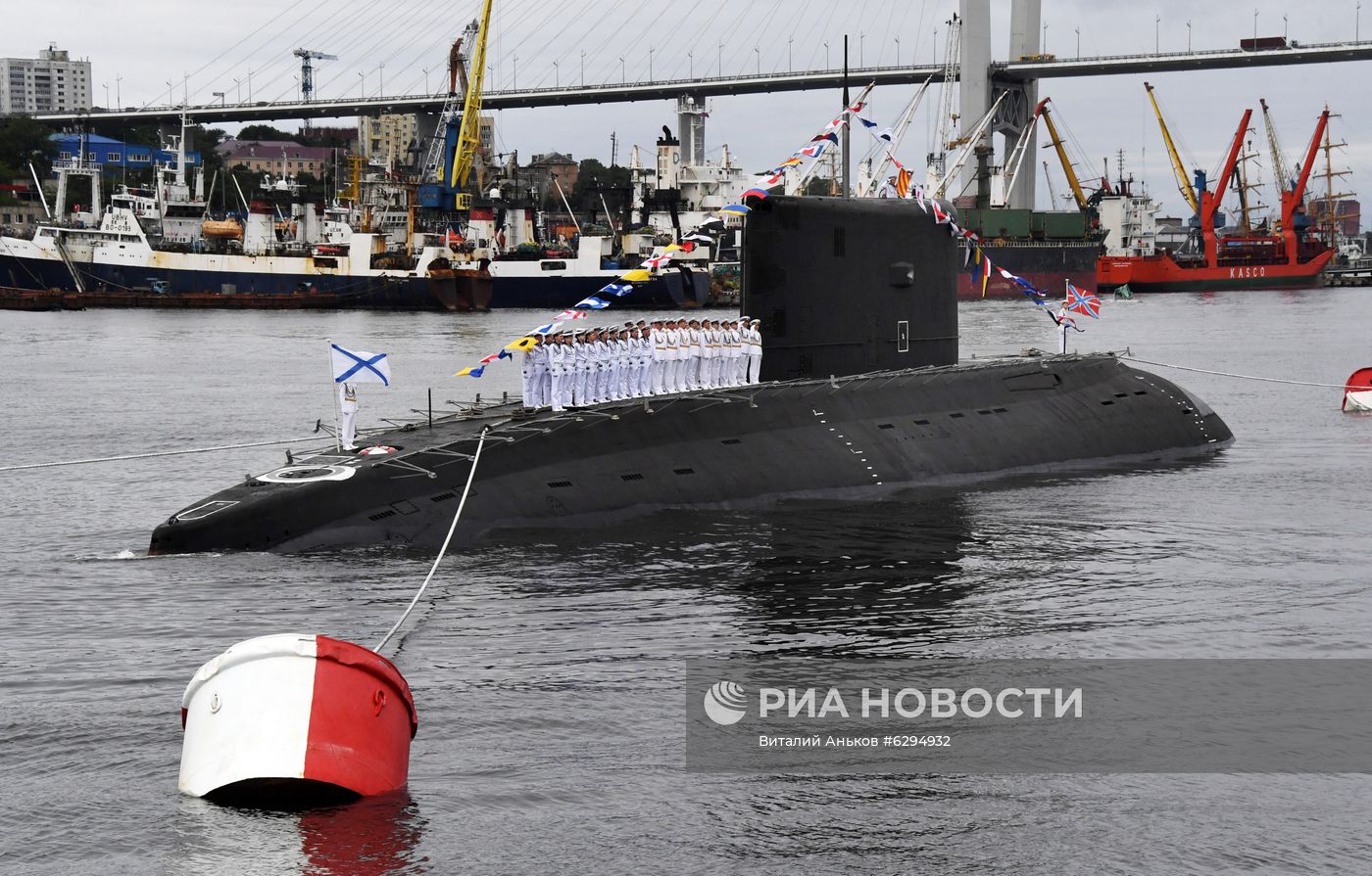 Генеральная репетиция парада в честь Дня ВМФ в городах России
