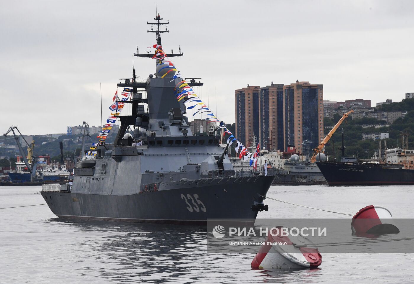 Генеральная репетиция парада в честь Дня ВМФ в городах России