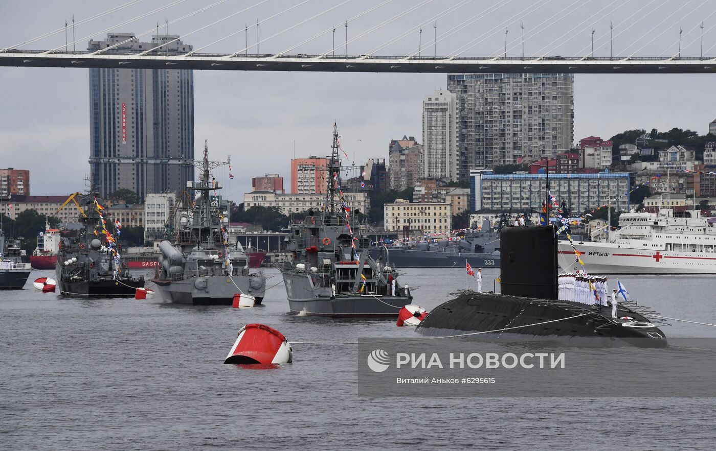 День ВМФ в городах России