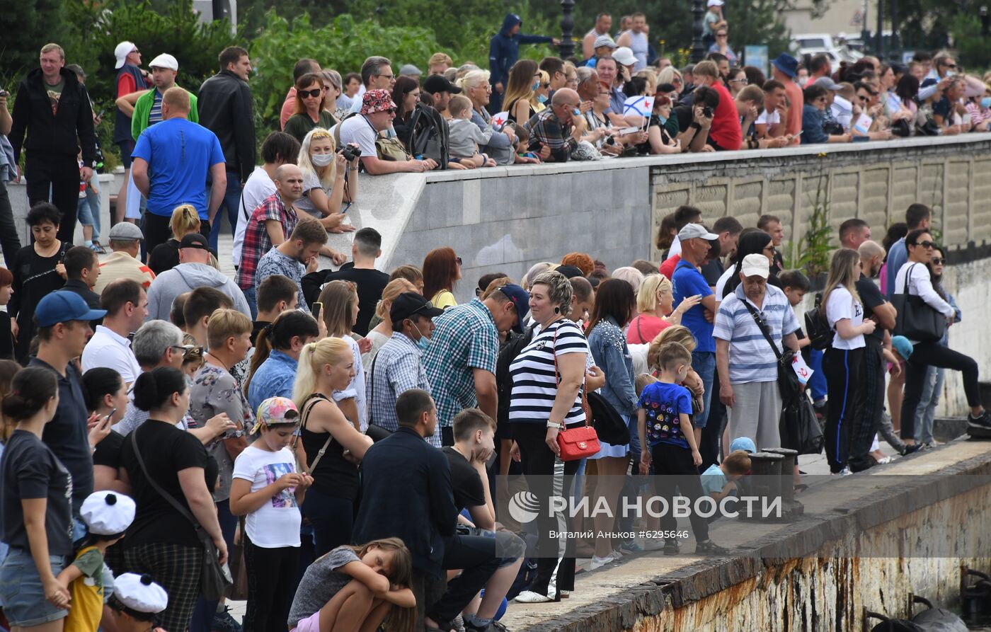 День ВМФ в городах России