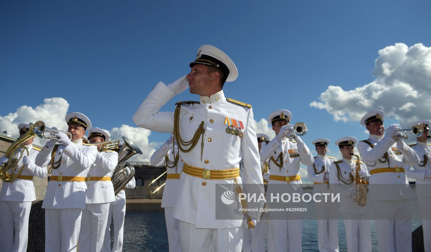 Главный военно-морской парад России