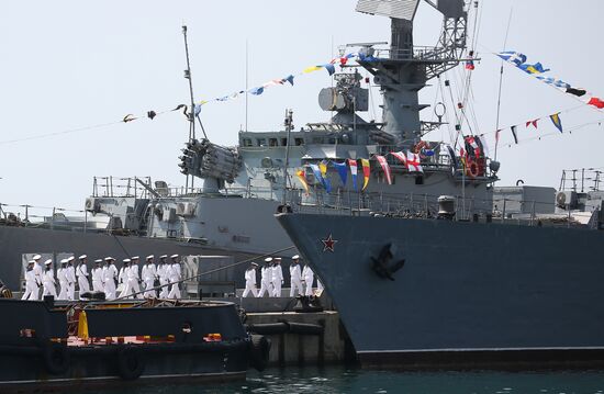 День ВМФ в городах России