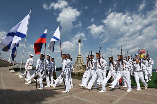 День ВМФ в городах России