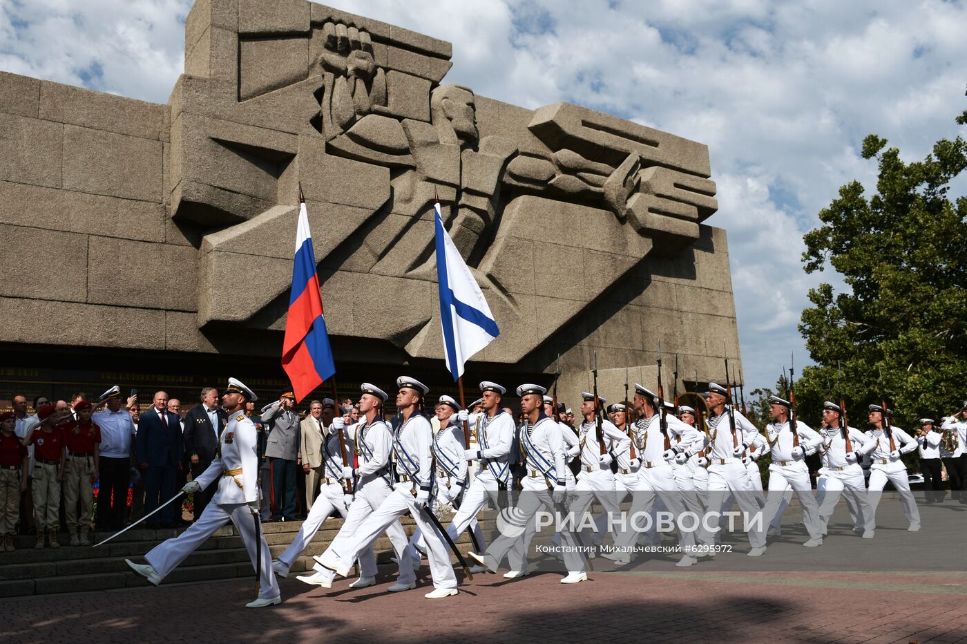 День ВМФ в городах России