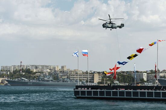 День ВМФ в городах России