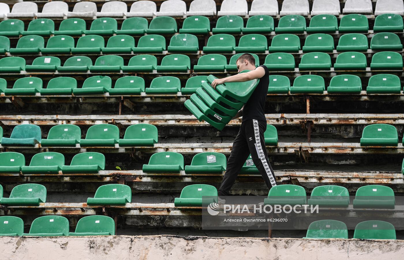 Прощание со стадионом "Торпедо" имени Э. А. Стрельцова