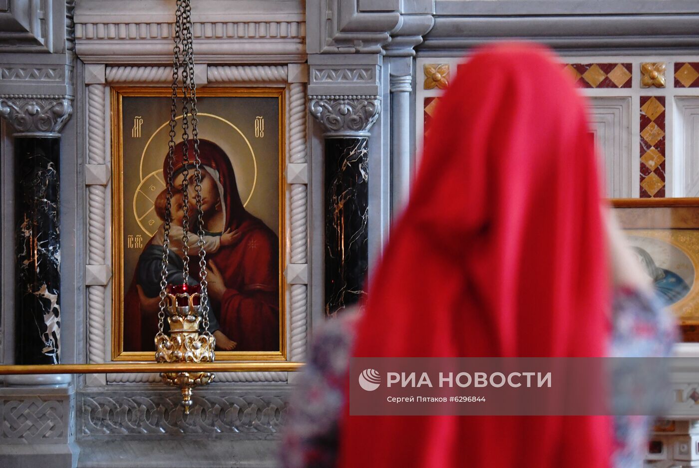 Патриаршее богослужение в храме Христа Спасителя