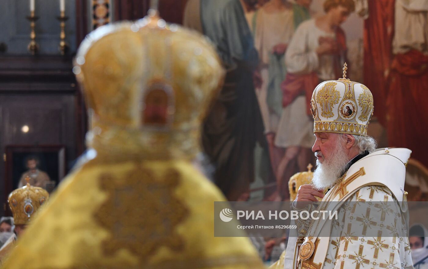 Патриаршее богослужение в храме Христа Спасителя 