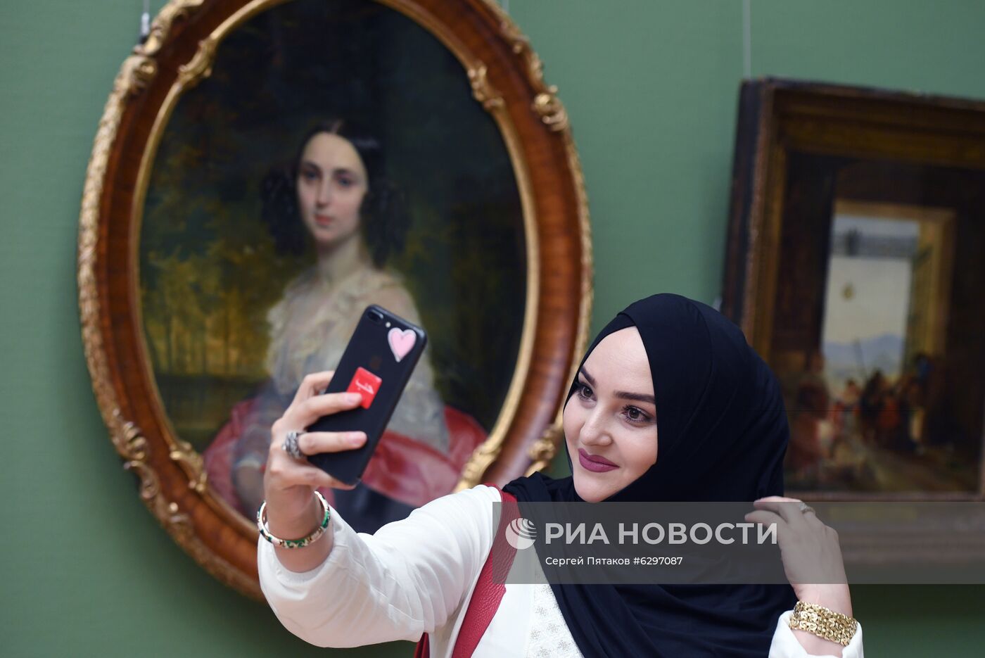 Выставка "Иван Цветков и его галерея. К 175-летию коллекционера"