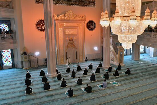 Празднование Курбан-Байрама в Москве