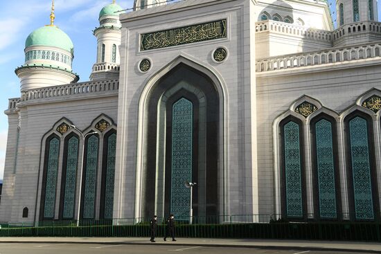 Празднование Курбан-байрама в Москве