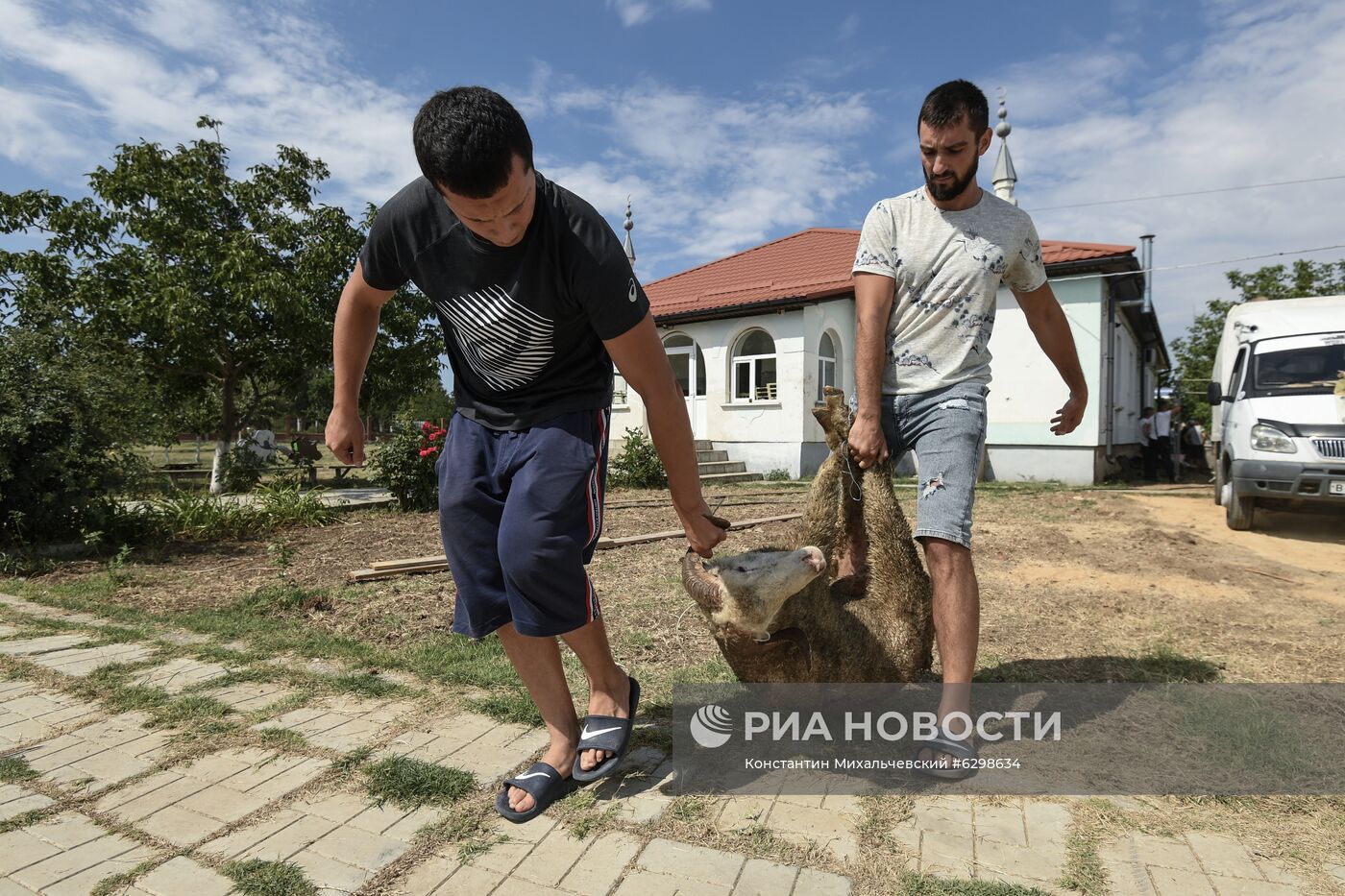 Празднование Курбан-Байрама в регионах России