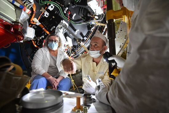 Подготовка к отправке модуля "Наука" на космодром Байконур