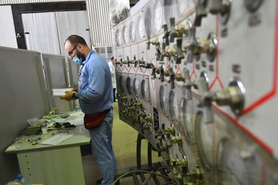 Подготовка к отправке модуля "Наука" на космодром Байконур