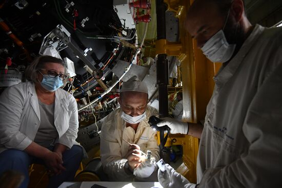 Подготовка к отправке модуля "Наука" на космодром Байконур