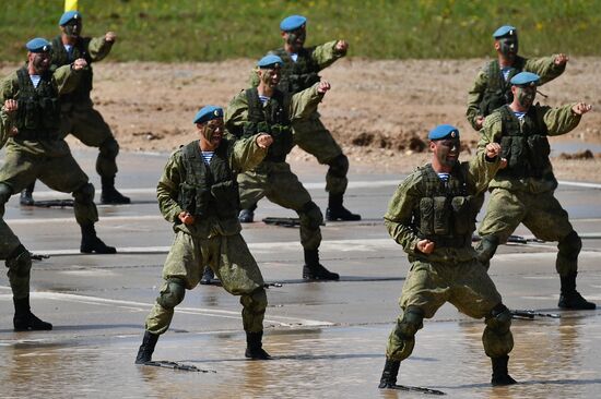 Военно-спортивный праздник в честь Дня ВДВ