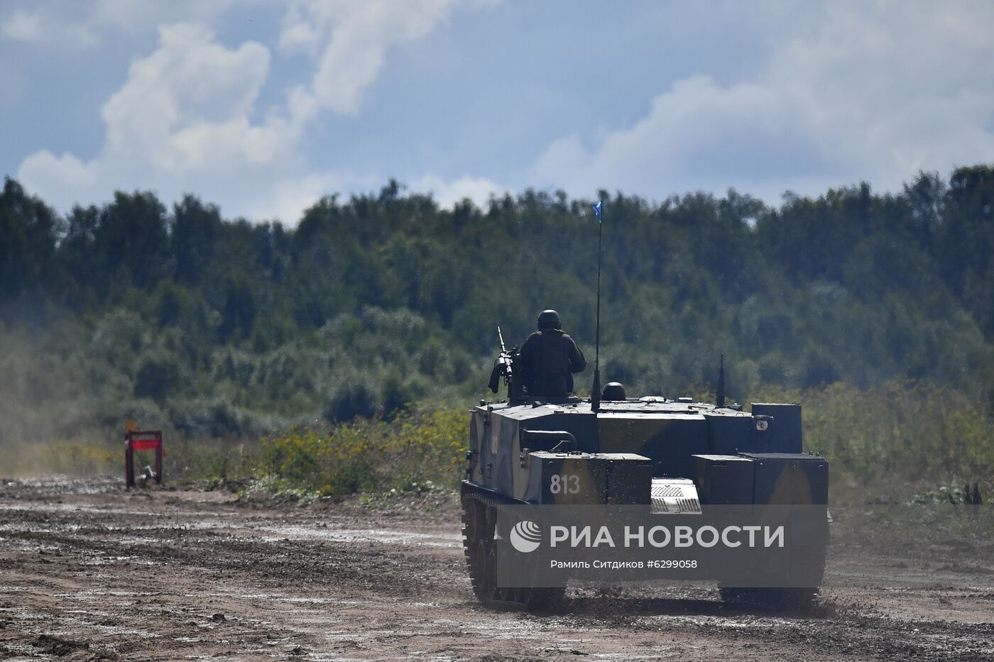 Военно-спортивный праздник в честь Дня ВДВ