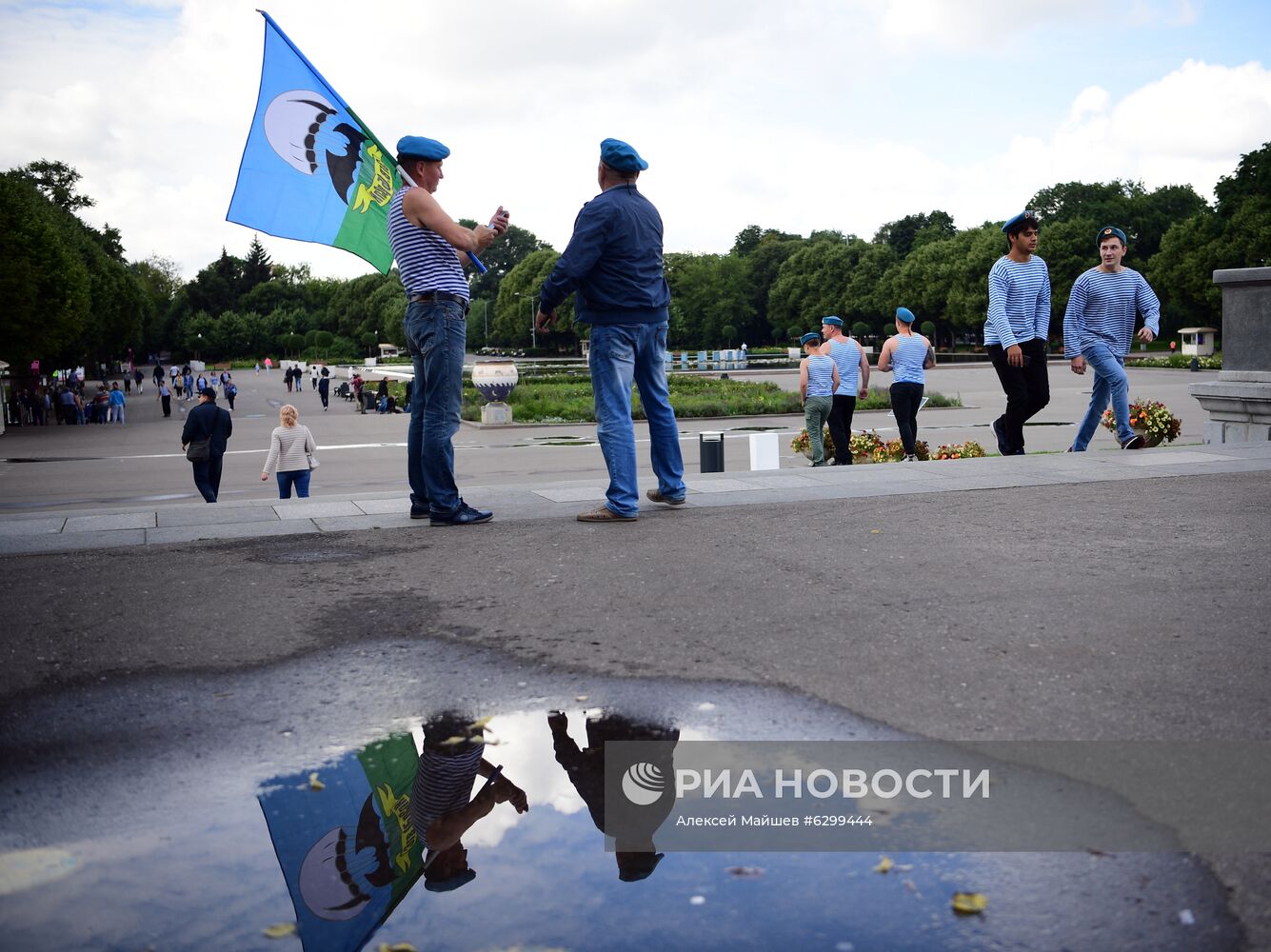 Празднование Дня ВДВ в Москве