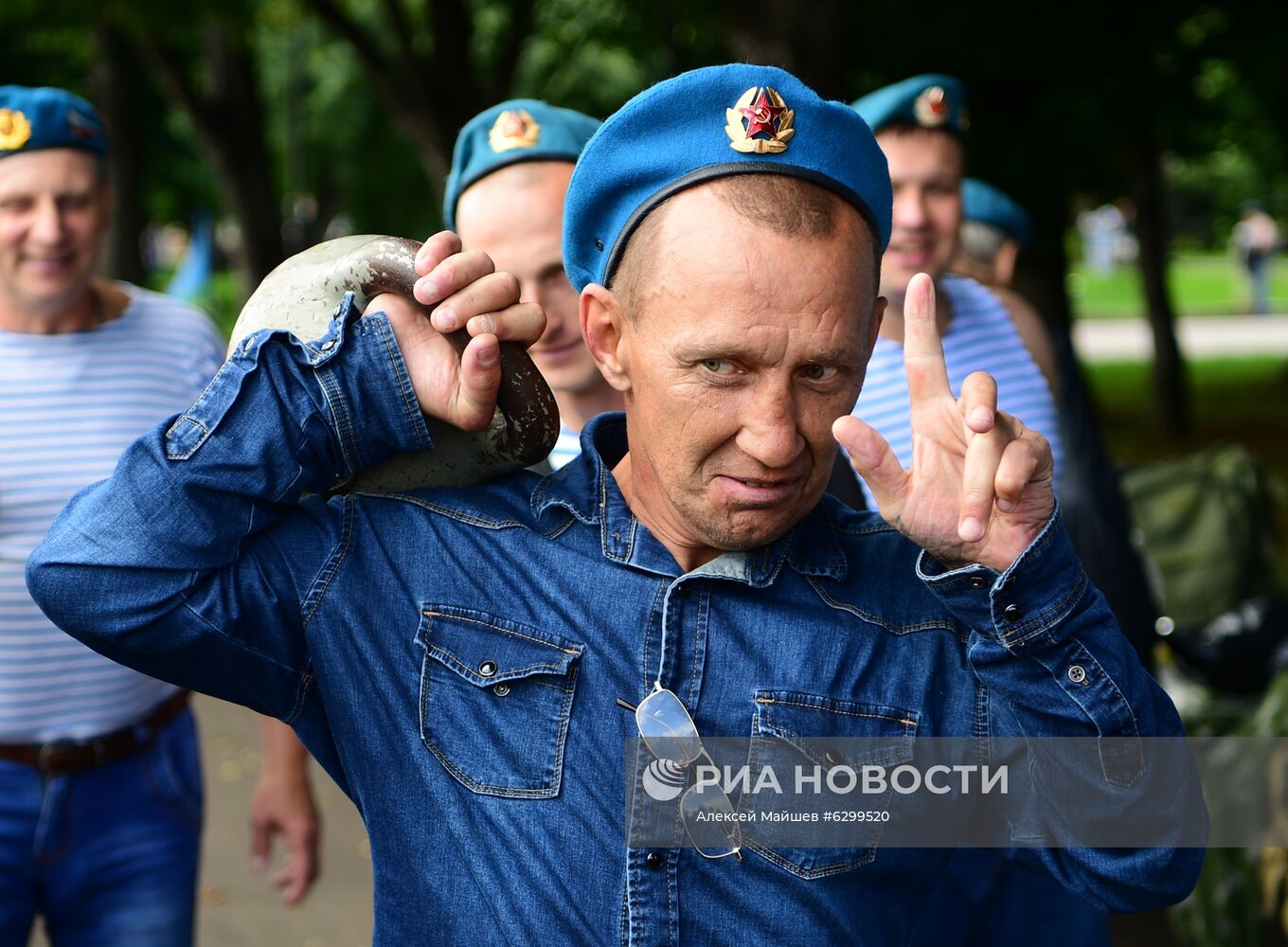 Празднование Дня ВДВ в Москве