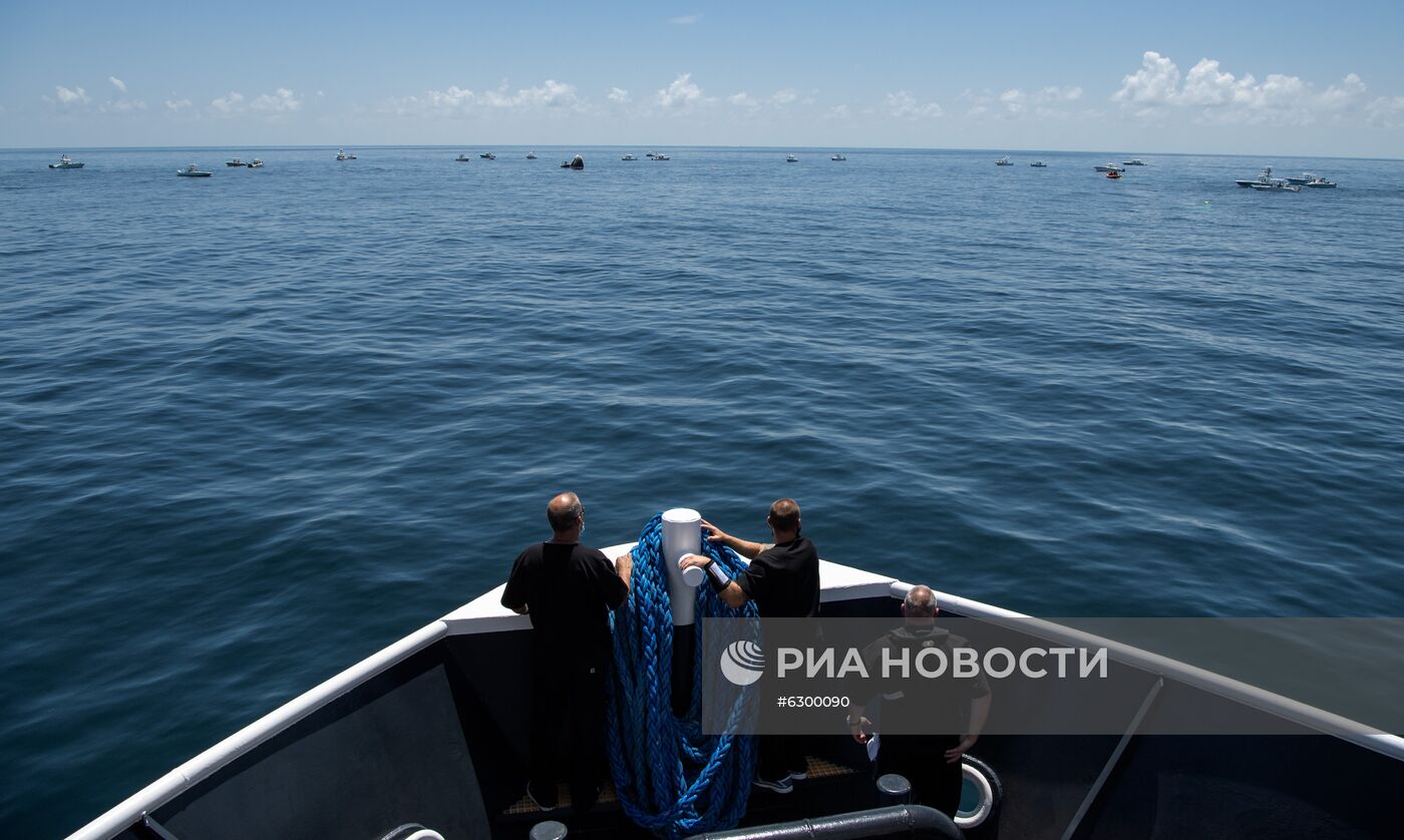 Американский пилотируемый корабль Crew Dragon приводнился в Мексиканском заливе