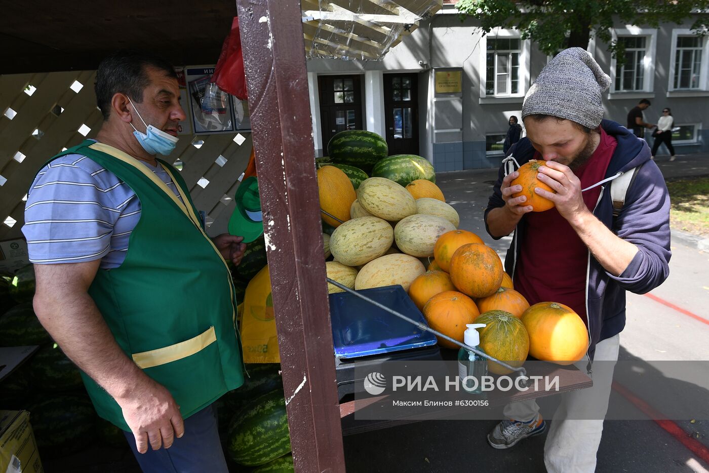 Открытие бахчевых развалов в Москве