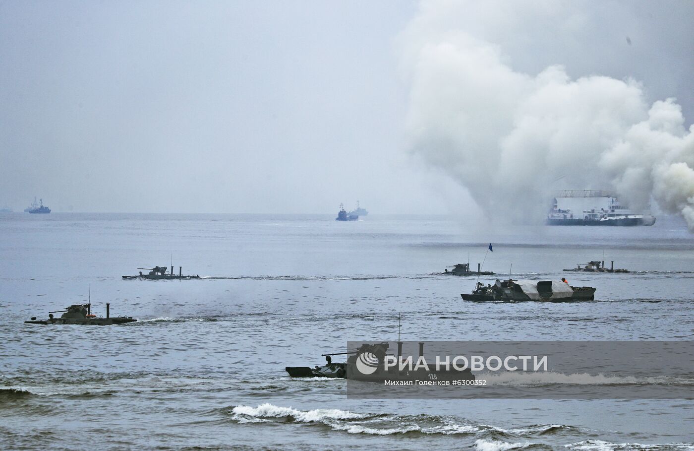 Учения Балтийского флота по высадке морского десанта на необорудованное побережье