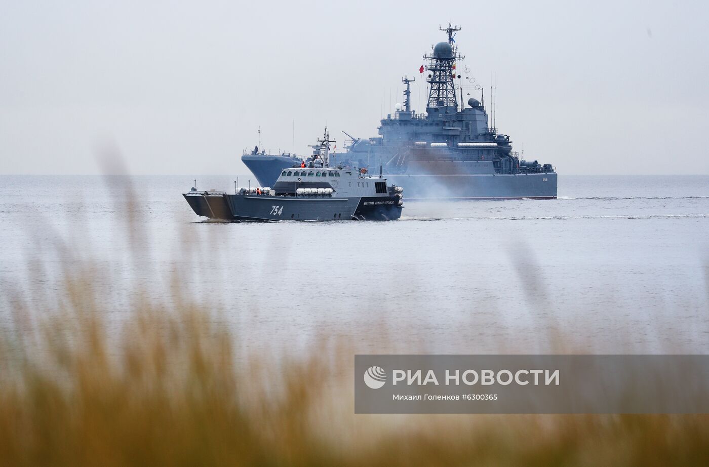 Учения Балтийского флота по высадке морского десанта на необорудованное побережье