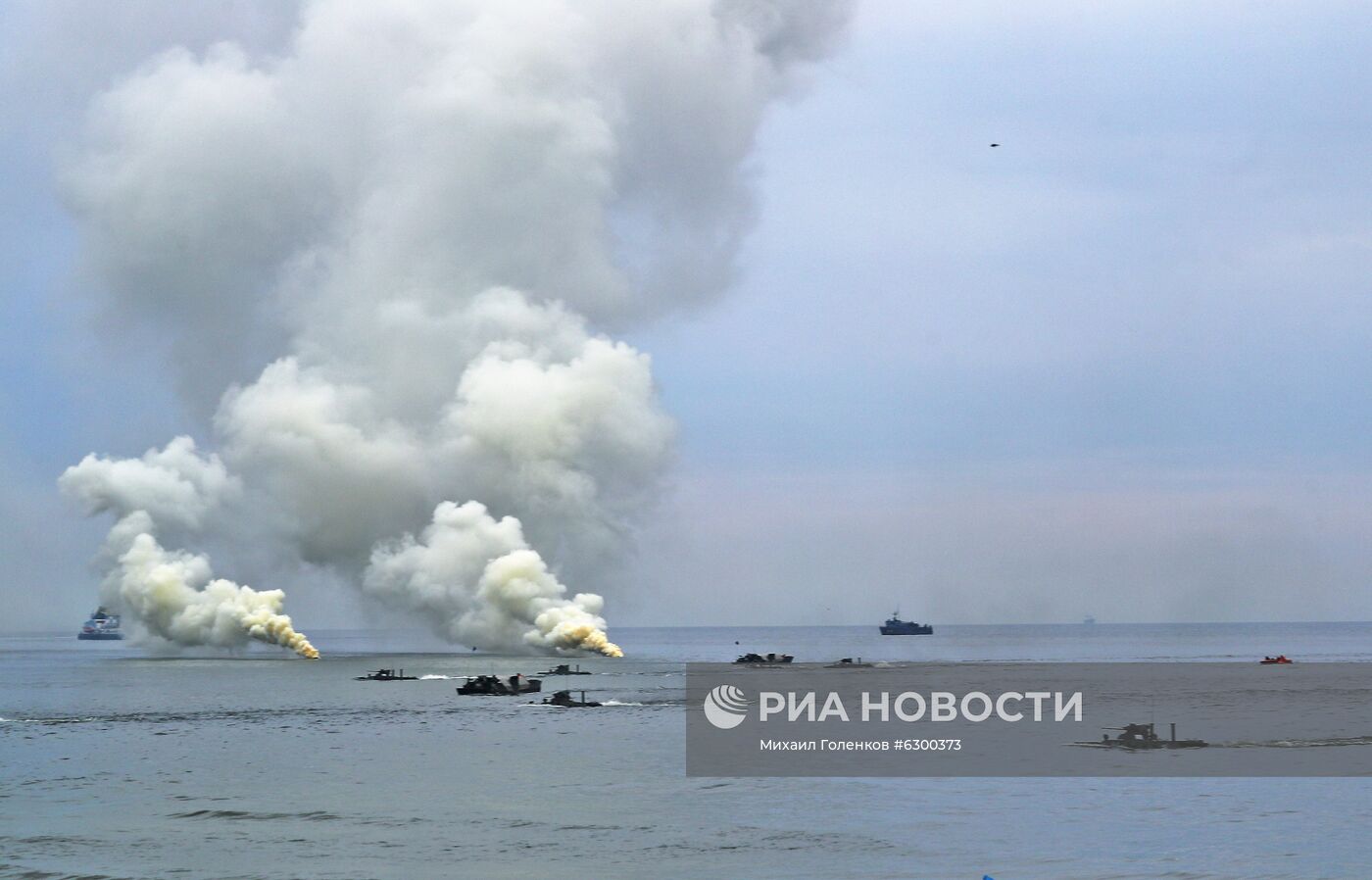 Учения Балтийского флота по высадке морского десанта на необорудованное побережье