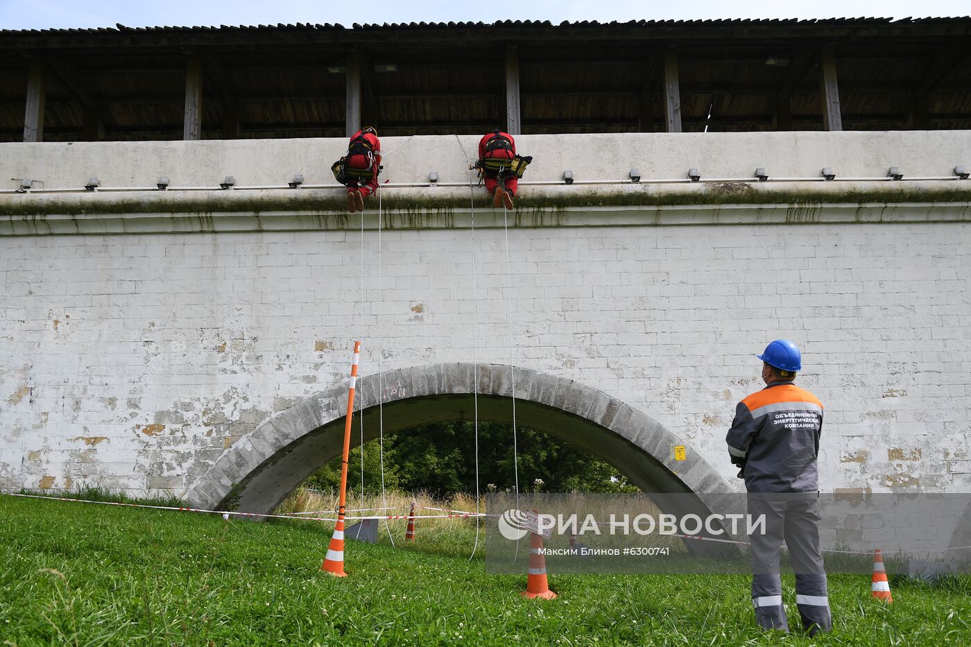 Установка светодиодного оборудования в Москве