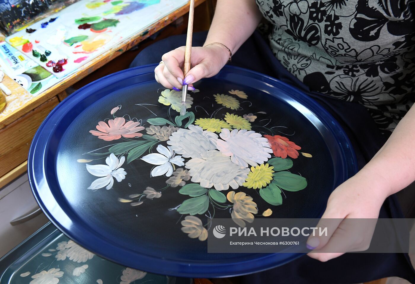 Жостовская фабрика декоративной росписи