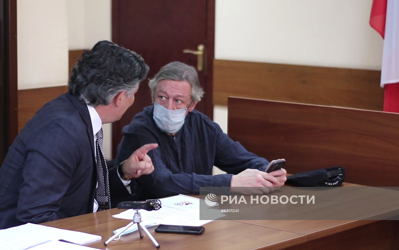 Рассмотрение по существу уголовного дела в отношении М. Ефремова