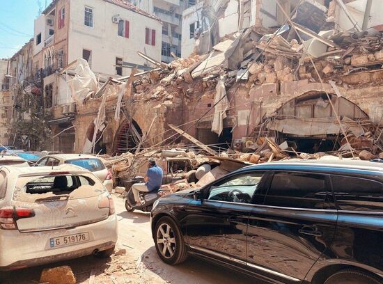 Последствия взрыва в Ливане