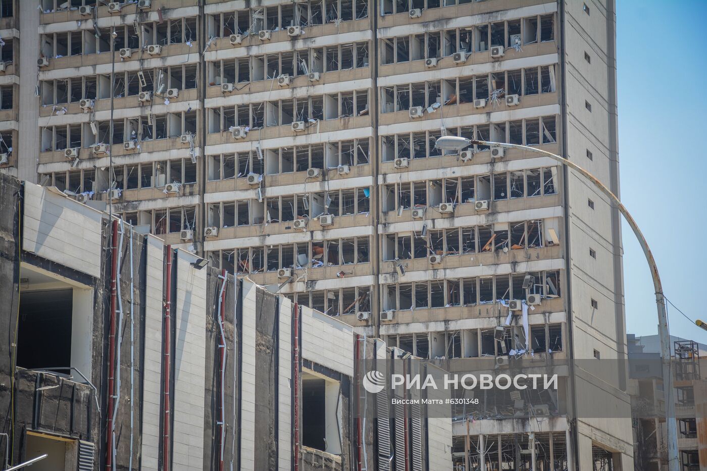 Последствия взрыва в Ливане