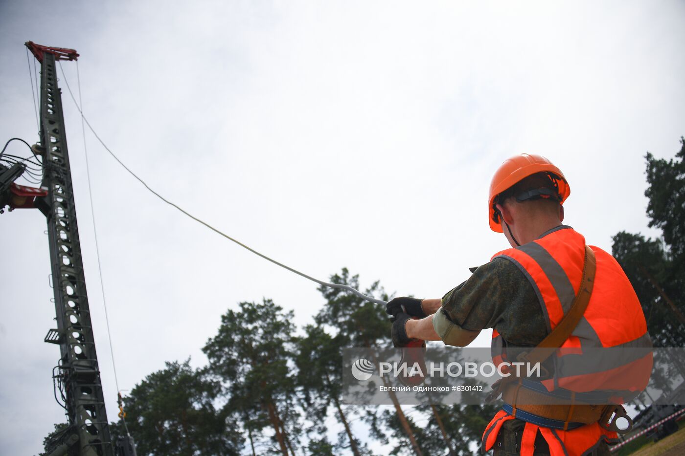 Демонстрация универсального сваебойного агрегата УСА-2М