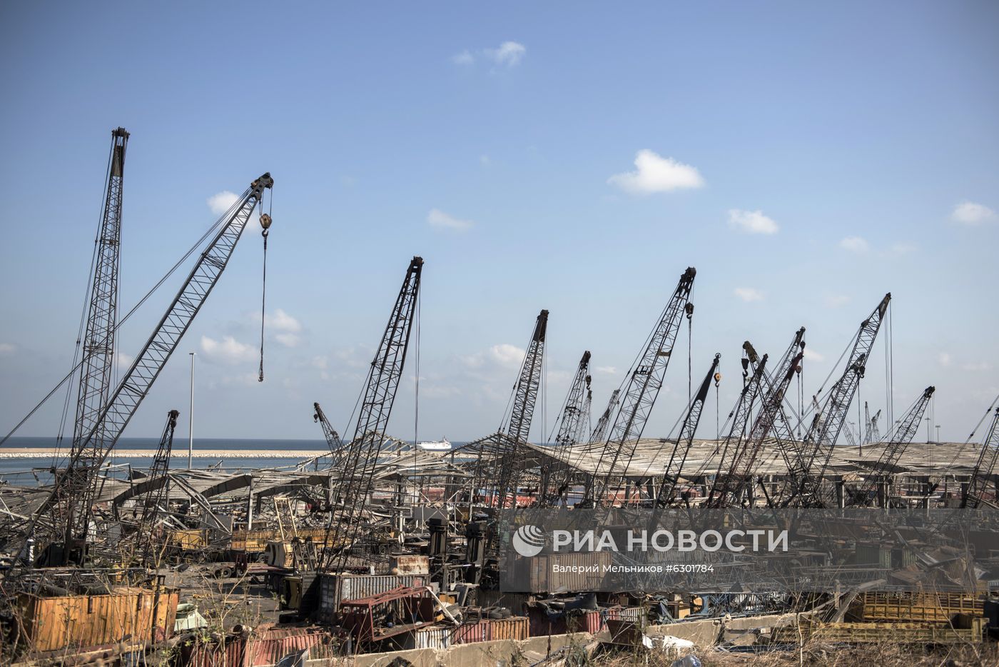 Последствия взрыва в Ливане
