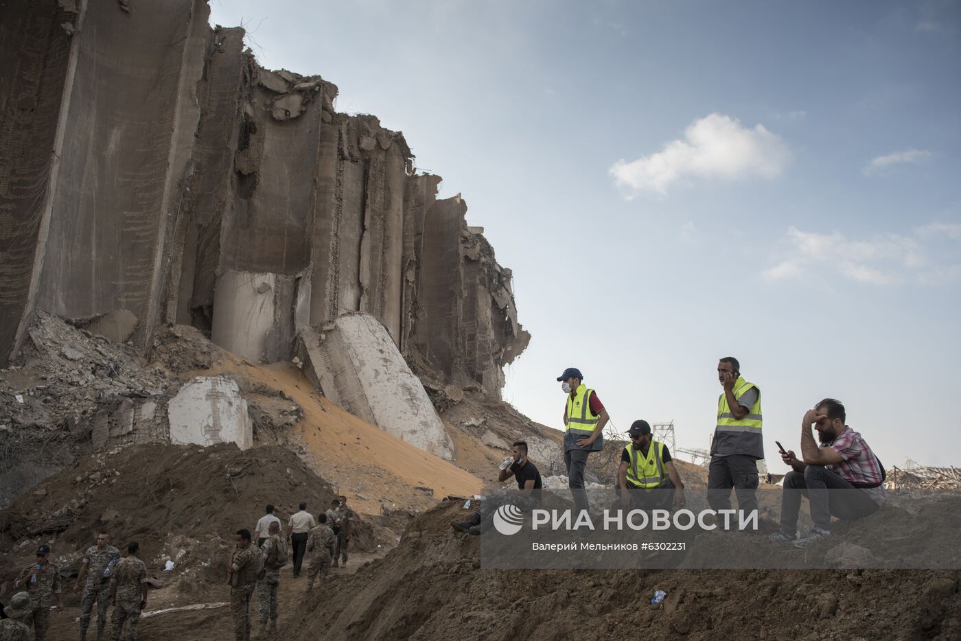 Последствия взрыва в Ливане