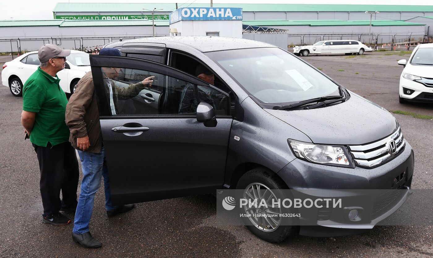 Автомобильный рынок в Красноярске