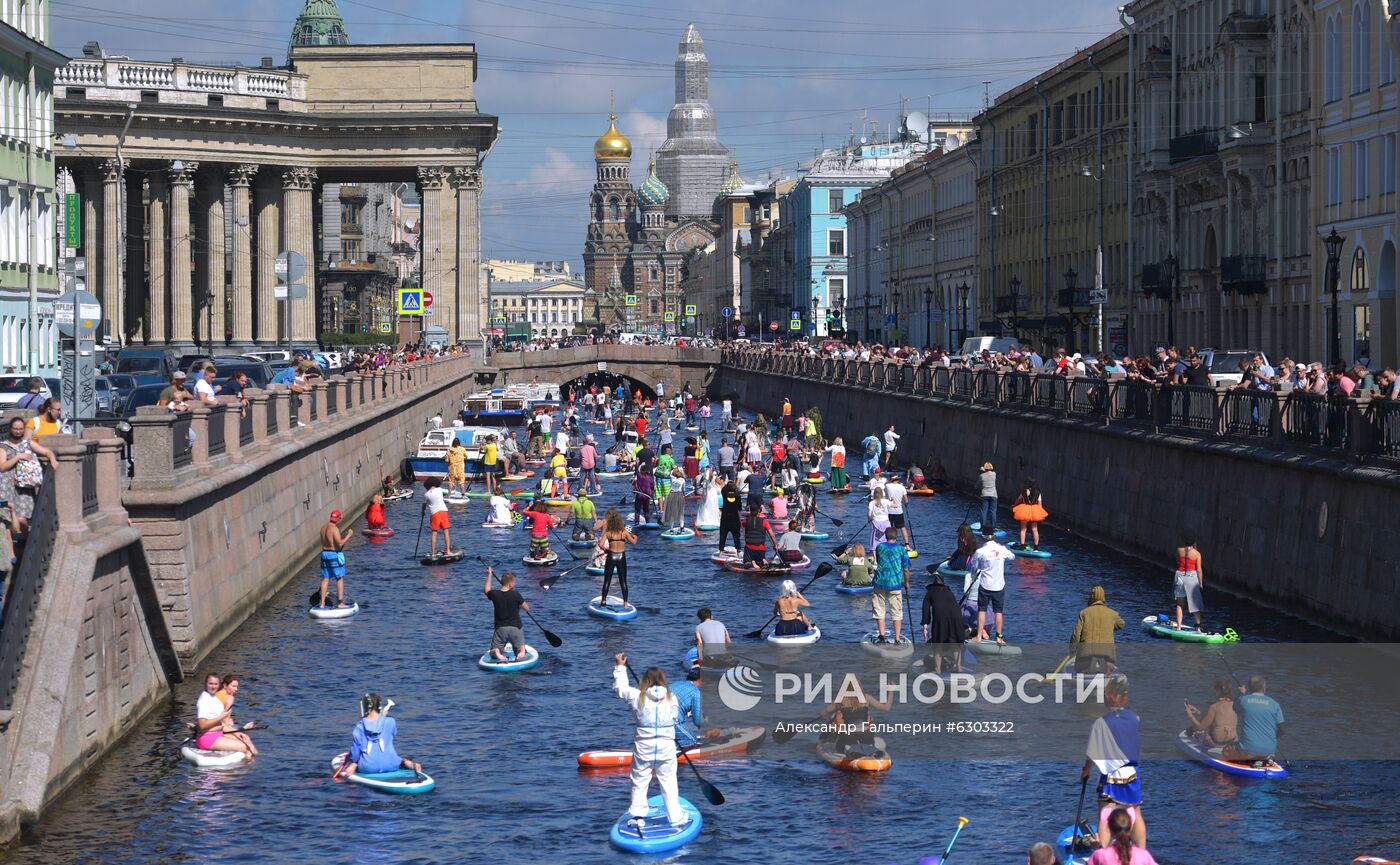 Международный фестиваль SUP-серфинга "Фонтанка-SUP" 