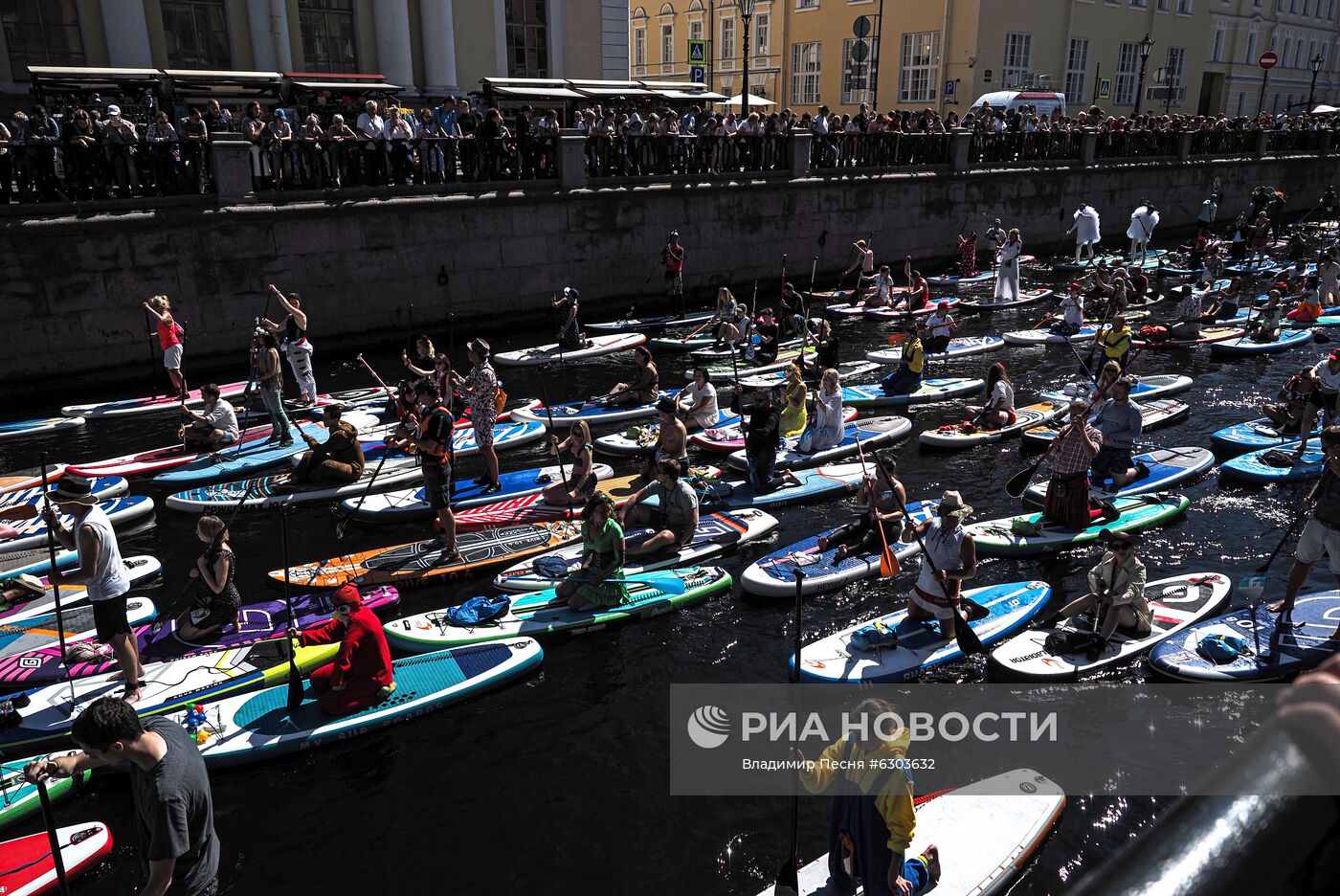 Международный фестиваль SUP-серфинга "Фонтанка-SUP" 