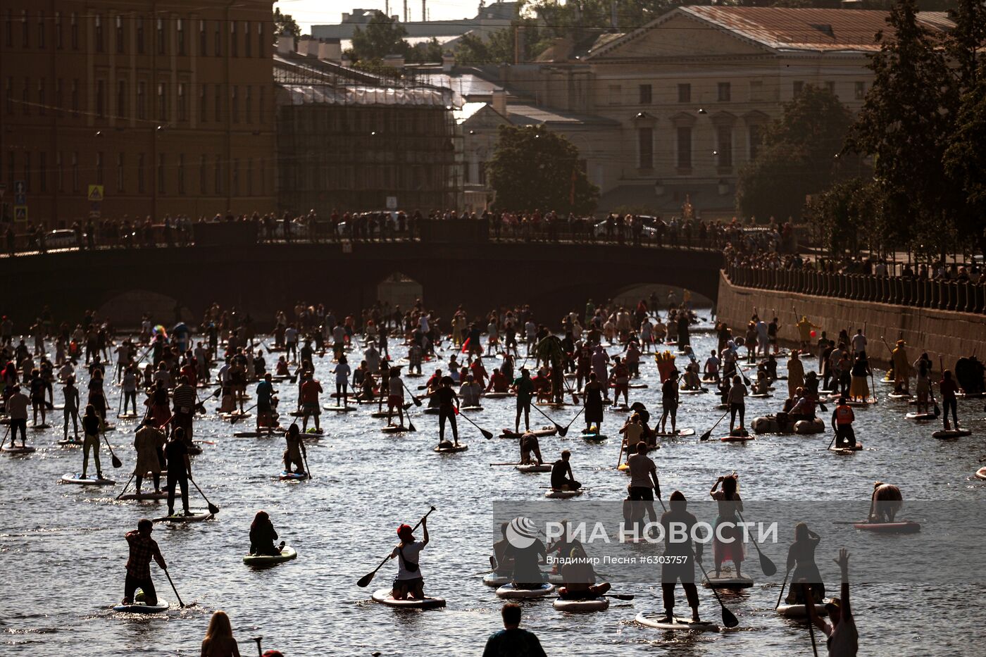 Международный фестиваль SUP-серфинга "Фонтанка-SUP" 